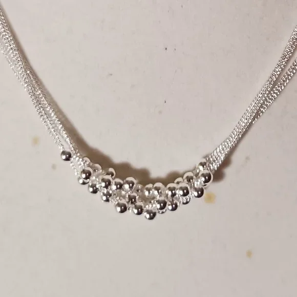 Silver Bead Ball Grapes Fashion Necklace NWOT - Picture 5 of 12
